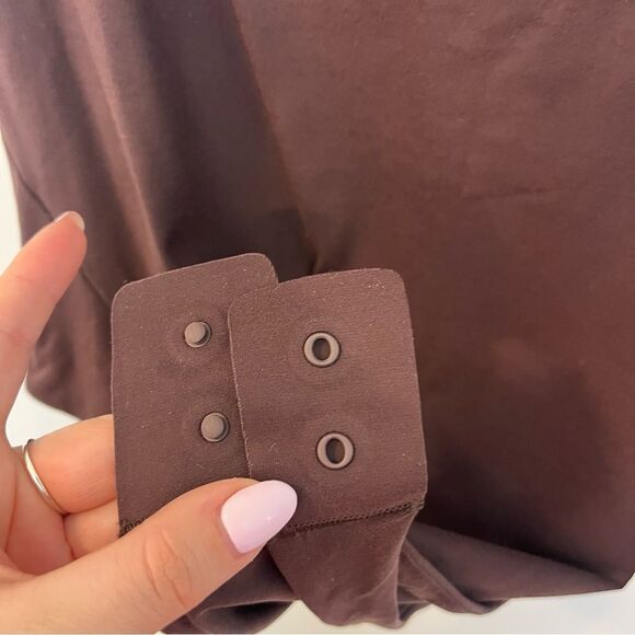 Lululemon Wundermost Nulu Square-Neck Sleeveless Bodysuit French Press NWT XL - Picture 10 of 16